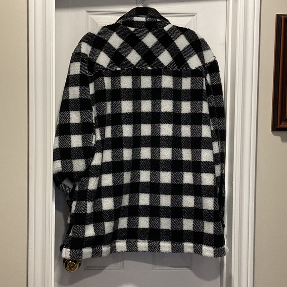 ⭐️ Host Pick!!! ⭐️ NWT - Karl Lagerfeld Paris Buffalo Plaid Teddy Jacket - XL* - Picture 13 of 16